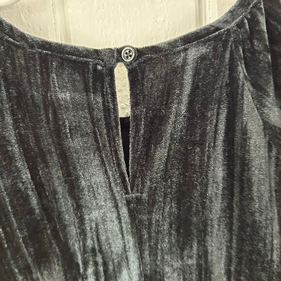 Gap Kids Short Sleeve Tiered Velvet Dress Party Holiday Black Girls Size Small - Picture 6 of 7